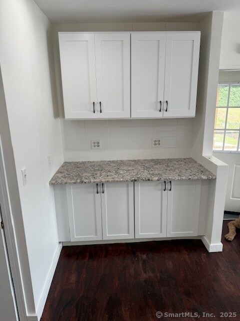 Building Photo - 15 Bolles Ct