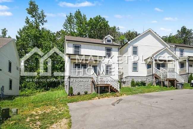 Building Photo - 178 Briar Rd