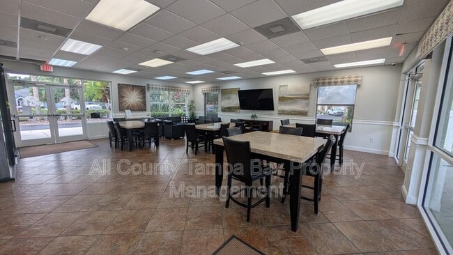 Building Photo - 25820 Crippen Dr