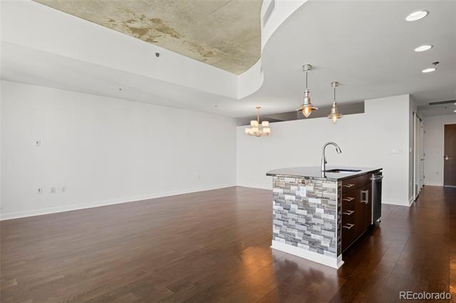 Building Photo - 891 14th St