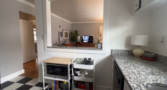 Building Photo - 1BR - Piedmont Park!