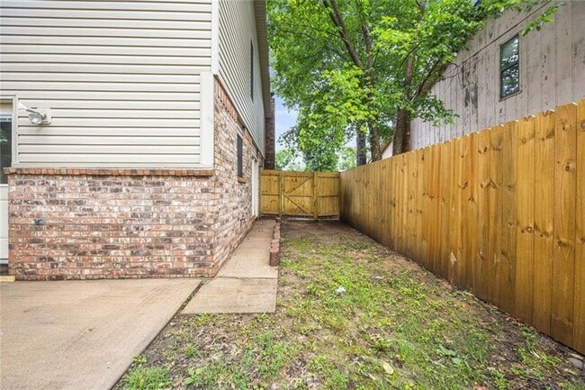 Building Photo - 507 N 37th St