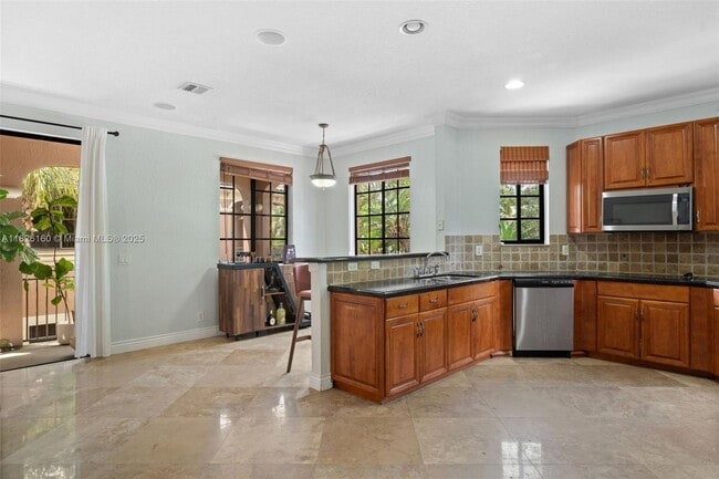 Building Photo - 2876 Kinsington Cir