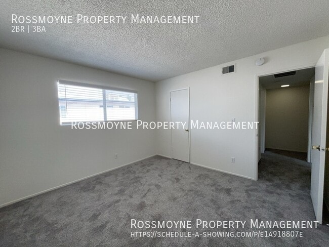 Building Photo - 18550 Hatteras St