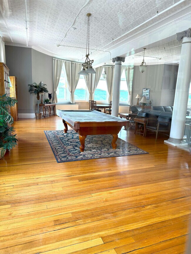 Building Photo - 15 Mount St Mary's Way