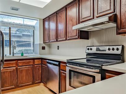 Building Photo - 6216 Buena Vista Dr