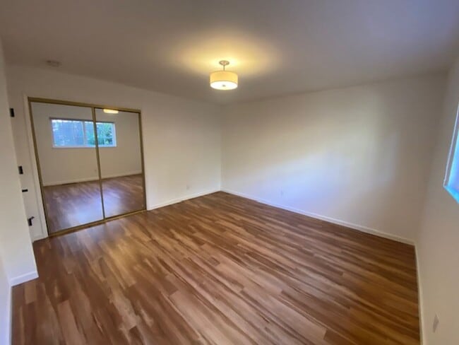 Building Photo - Charming Monterey Home