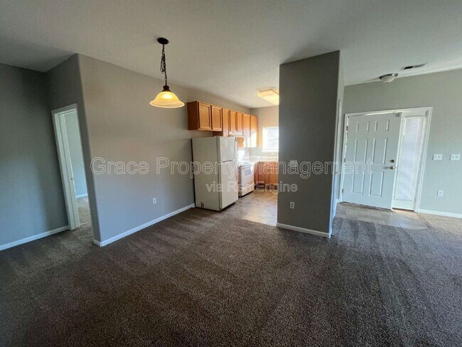 Building Photo - 3370 Boulder Cir