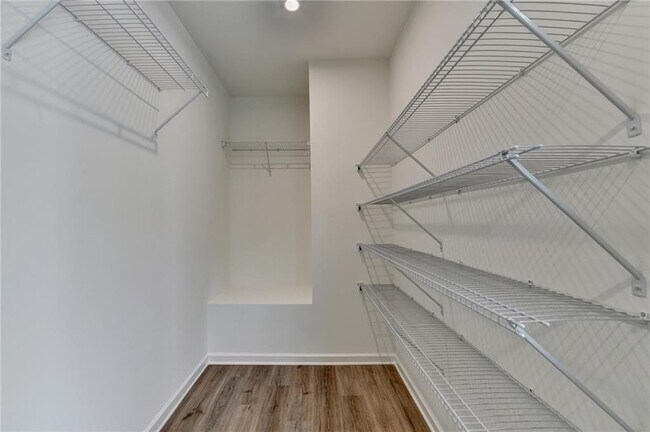 Building Photo - 430 Argosy Pk Cir