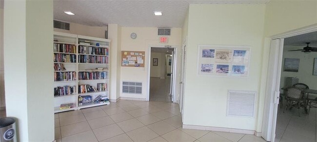 Building Photo - 6000 N Ocean Blvd