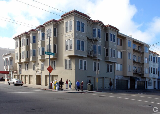 Building Photo - 3255 Laguna St