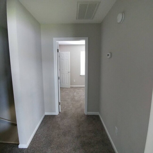 Building Photo - Townhome in Swansboro with 2 Master Suites + Community Pool. Showings Available!