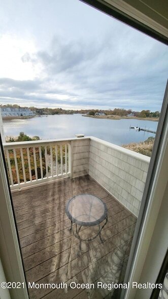 Building Photo - 57 Bridgewaters Dr