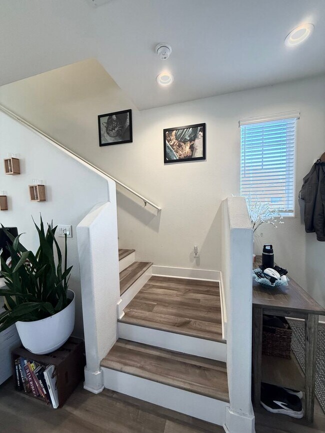 Building Photo - Templeton Ranch 3 Bedroom 2 Bathroom Single Family Home Available 3/15/26