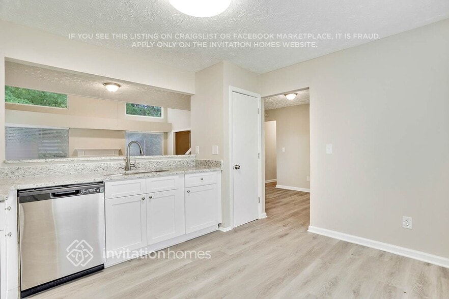 Building Photo - 3960 Citron Ct