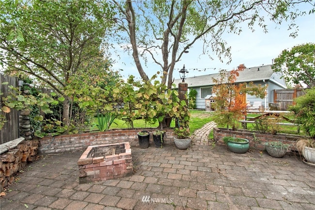 Building Photo - 3 bed/2 ba House in University Place