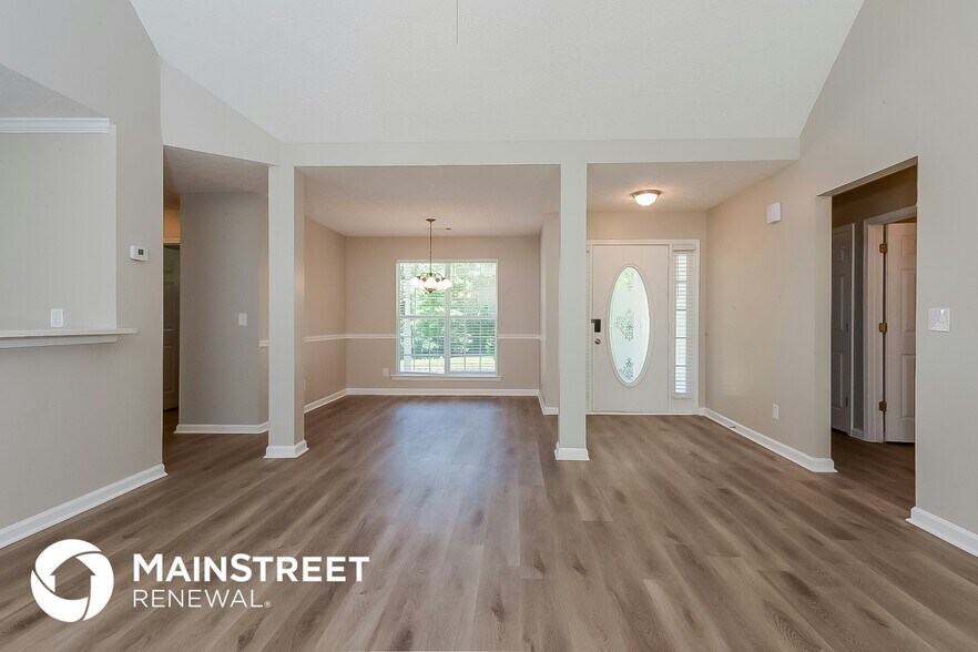 Building Photo - 230 Dillion Dr