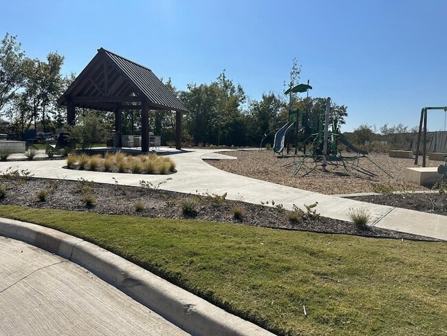 Building Photo - 4423 Marigold Dr