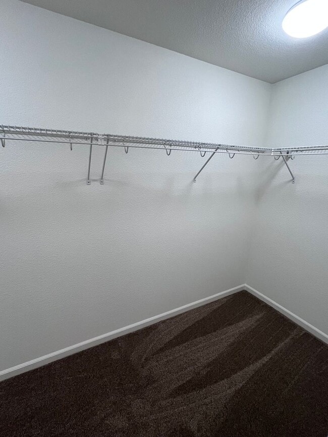 Building Photo - BEAUTIFUL UPDATED HOME IN WEST ROSEVILLE!!