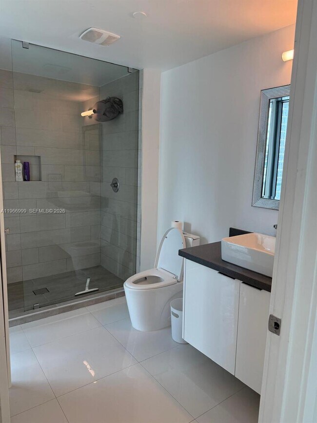 Building Photo - 888 Biscayne Blvd