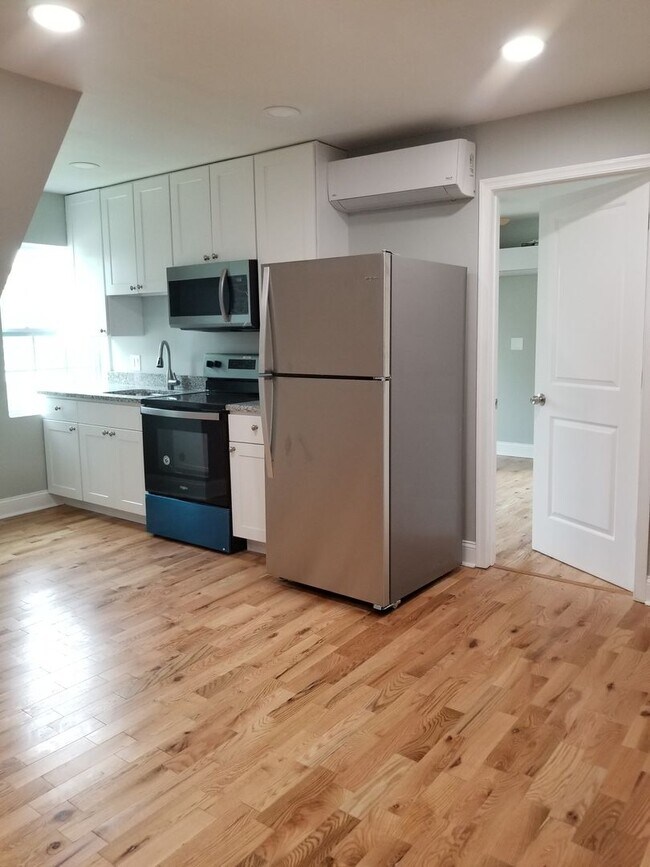 Building Photo - Ches-Bay LLC