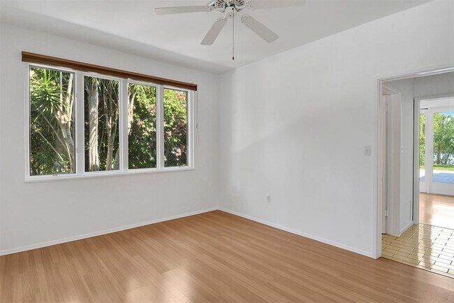 Building Photo - 2800 Casey Key Rd