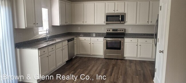 Building Photo - 4 br, 2.5 bath House - 139 Canteberry Drive