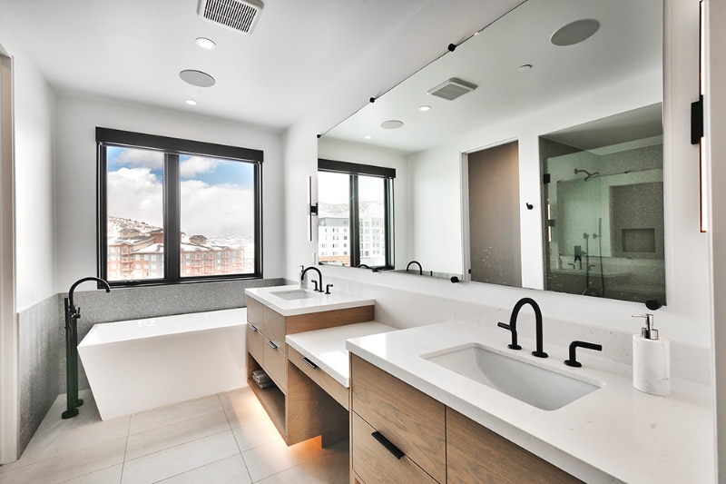 Building Photo - 3471 Ridgeline Dr