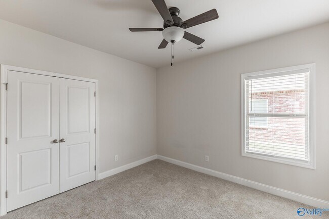 Building Photo - 3207 Jordan Farm Cir