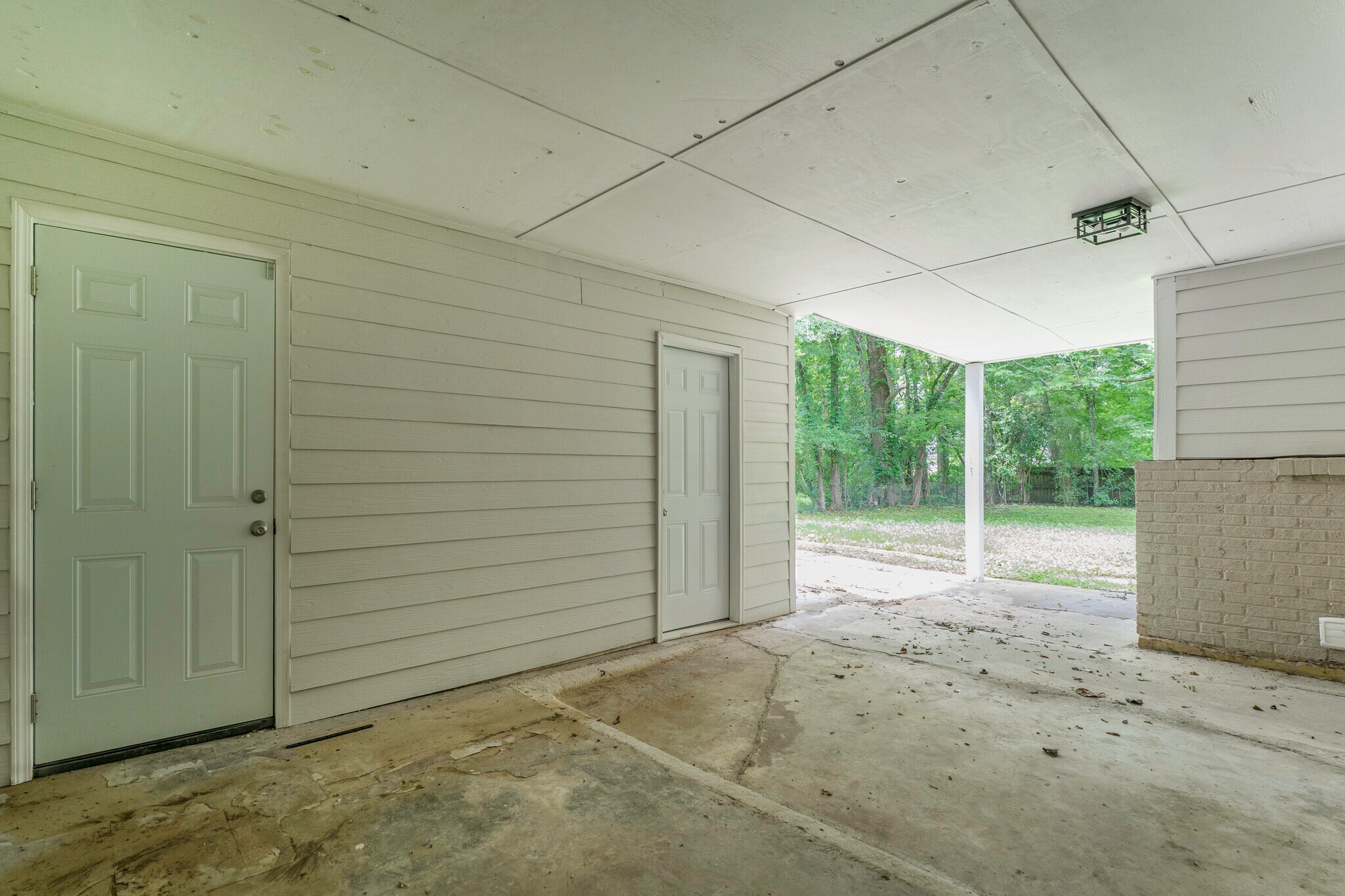 Building Photo - 3412 Southmont Dr