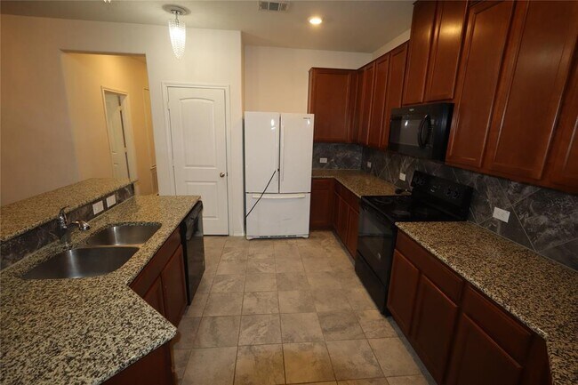 Building Photo - 17009 Gibbons Path