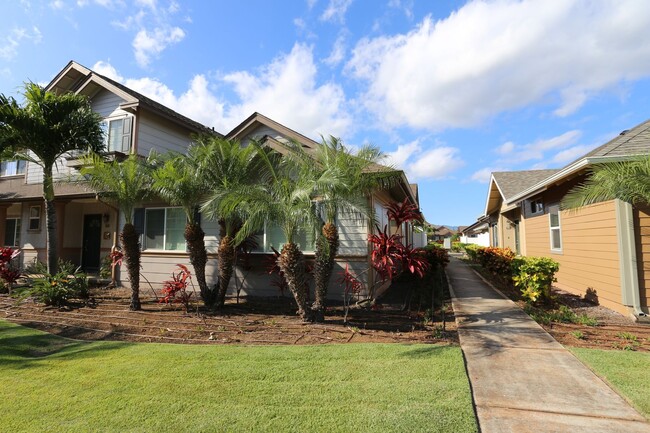 Building Photo - Townhomes at Fairways Edge - Ocean Pointe ...