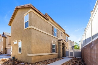 Building Photo - 967 Wembly Hills Pl