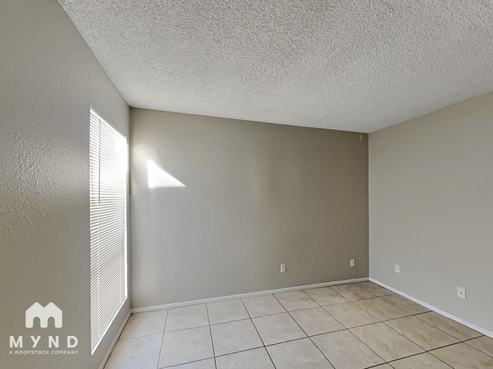 Building Photo - 8343 N 59th Dr