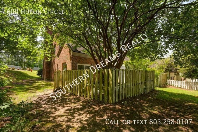 Building Photo - 600 Hulon Ct