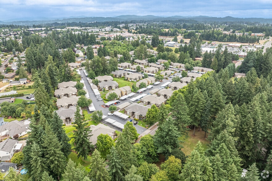 Community Conext - Pioneer Ridge Apartments