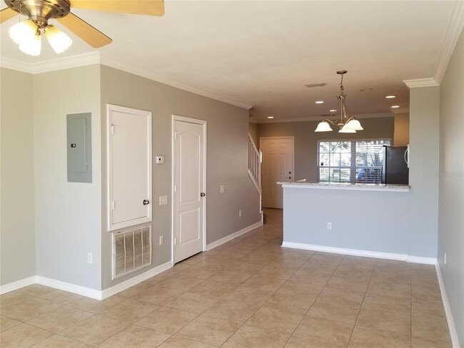 Building Photo - 4536 Kennewick Pl