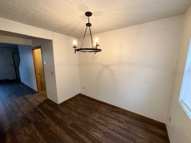 Building Photo - 966 Hidden Acres Ct