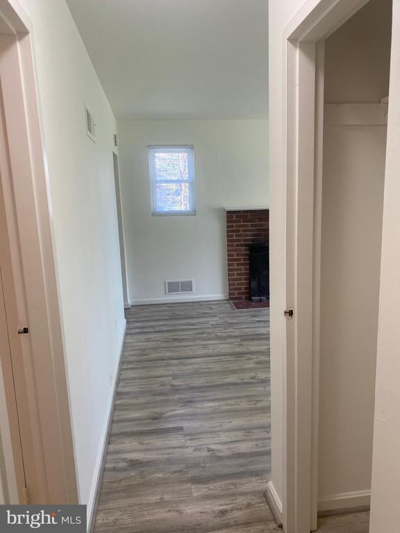 Building Photo - 2200 Greenwich St