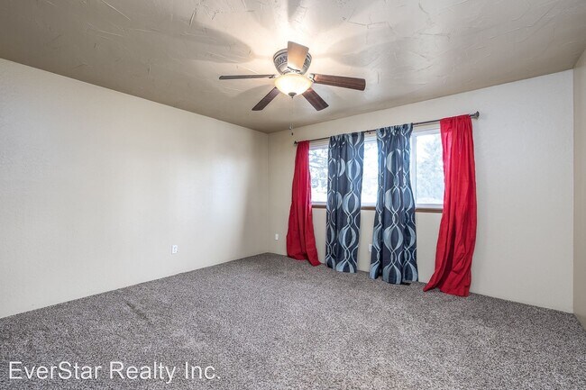 Building Photo - 2 br, 1 bath House - 6717 W 1st Ave