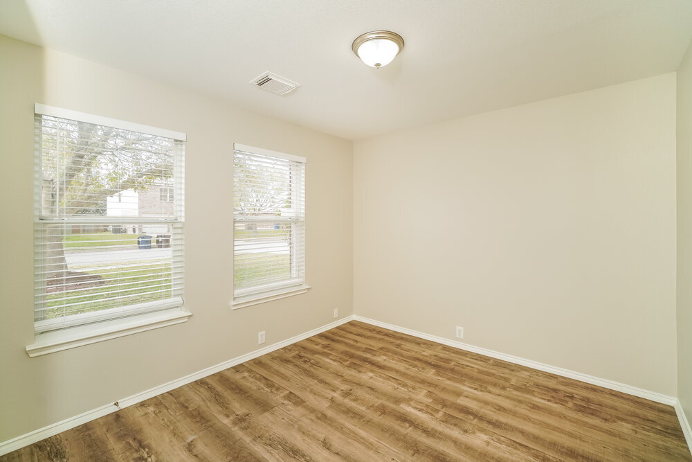 Building Photo - 15810 Brisbane Dr