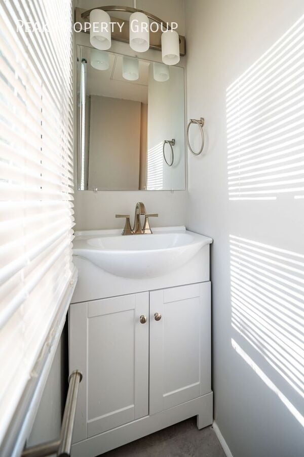 Building Photo - 87 Wilber Ave