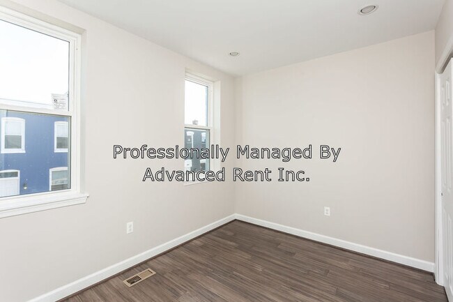 Building Photo - 2800 Miles Ave