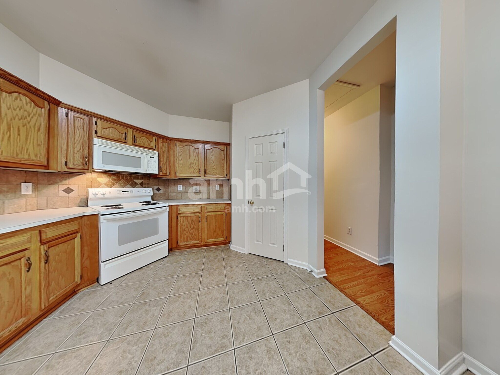 Building Photo - 6736 Reedy Creek Rd