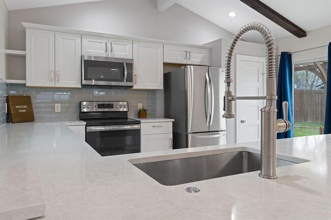 Building Photo - 5211 Halmark Dr