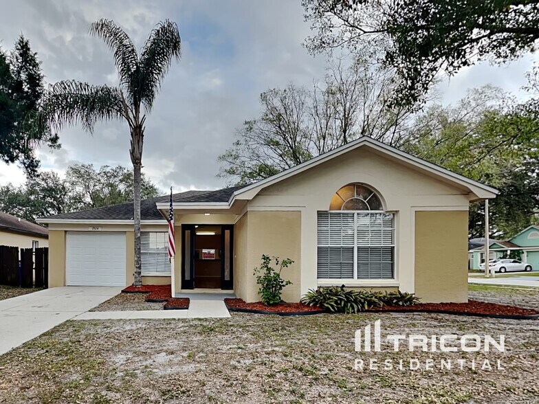 Primary Photo - 6898 17th Ln N