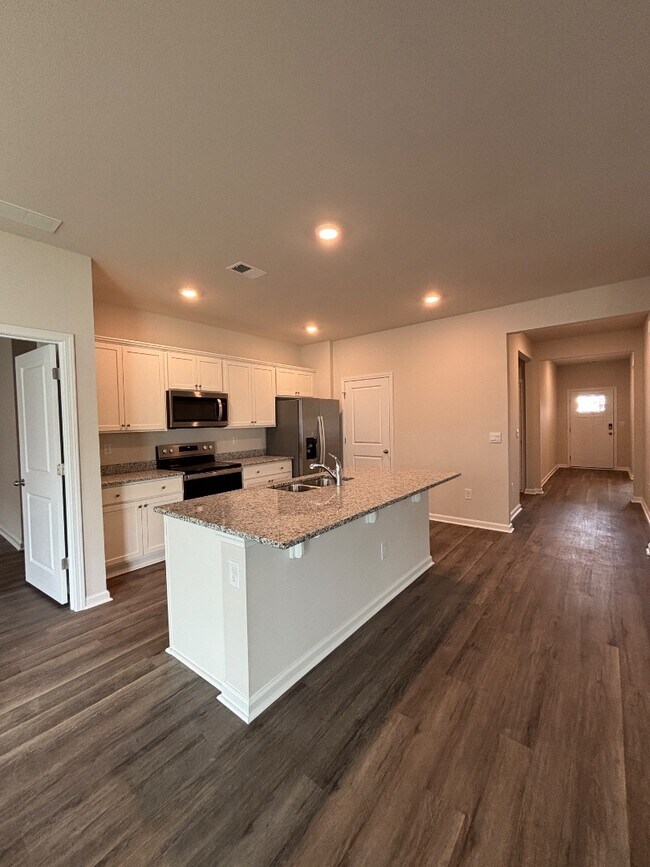 Building Photo - 201 Hadley Spgs Ave