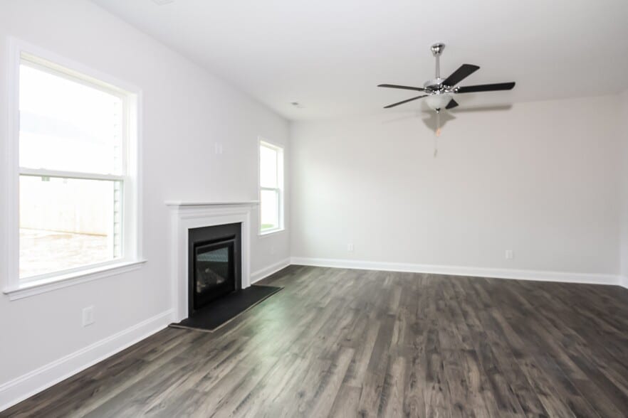 Building Photo - 2833 Longleaf Pine Cir