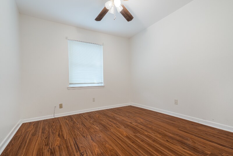 Building Photo - 13809 Janwood Ln