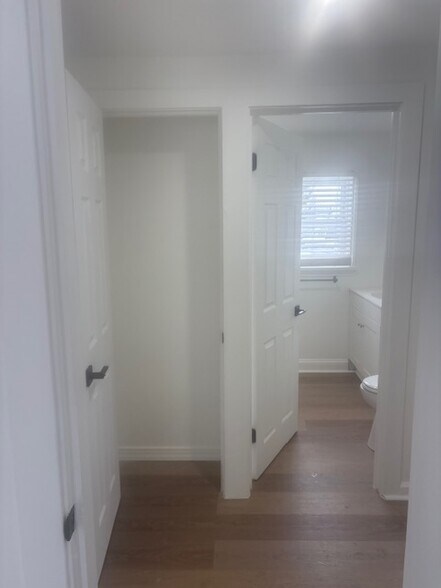 Building Photo - 608 Ridge Rd